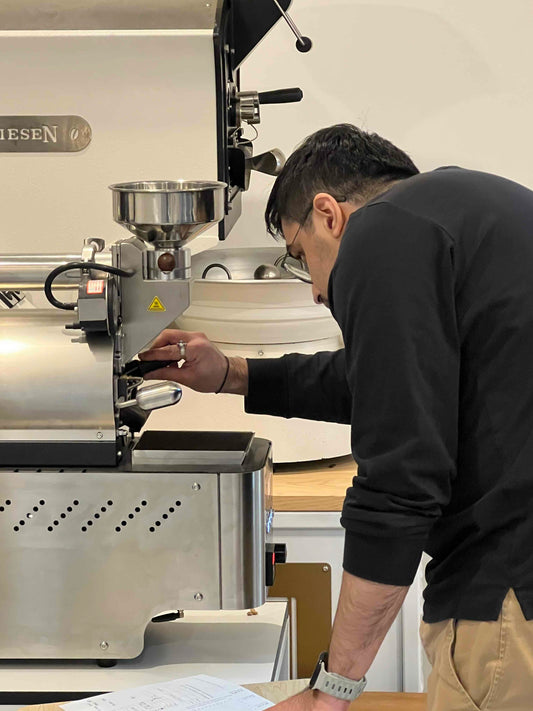 From Pakistan to Tokyo: A Coffee Enthusiast’s Journey to Master Brewing and Roasting at Tasse Coffee Roastery