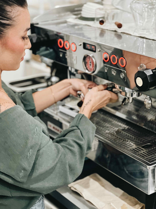 Espresso Alchemy: The Most Advanced 1-Day Data-Driven Masterclass for Elite Baristas – Unlock Scientific Espresso Mastery